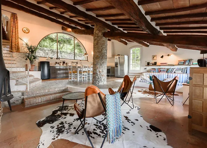 Poggio La Croce By Mmega